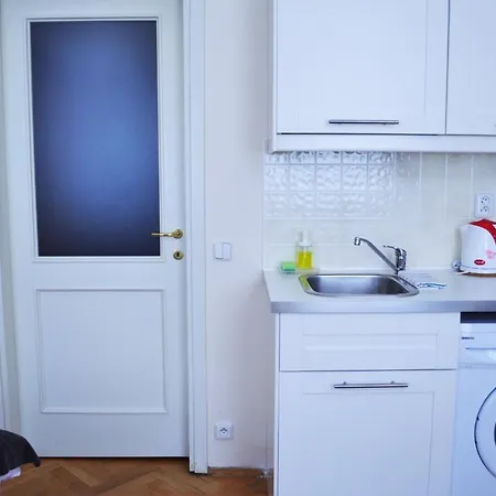 Apartment Orebitska Prague